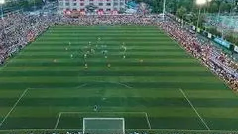 意大利男篮逆风翻盘胜西班牙，欧锦赛荣耀源于团队精神与勇气