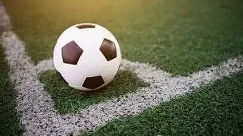 【梦幻彩蝶翩翩舞】双色球25139期精准预测，一码必中，锁定05！